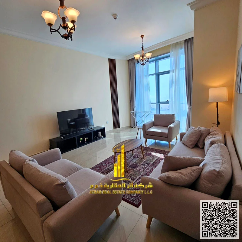 شقة فاخرة، غرفة نوم واحدة وصالة، بلكونة بإطلالة على البحر، مفروشة بالكامل جديدة، تشمل جميع الفواتير، مع صالة رياضية وحمام سباحة ومواقف سيارات خاصة63853241224963113
