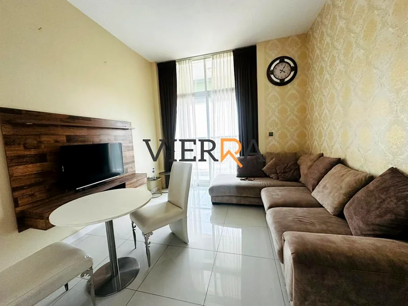مفروشة بالكامل | طابق عالي | موقع متميز63748196942338111