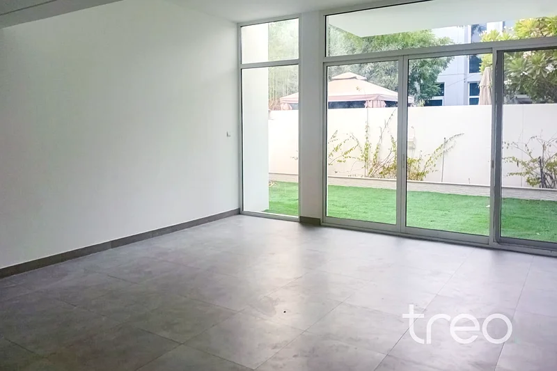 شاغرة | مطبخ مغلق | غرف واسعة63731180091523112