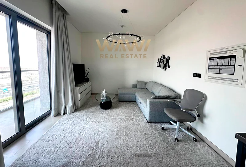 Semi Furnished | Ready to Move | Midl Floor63757668694531111