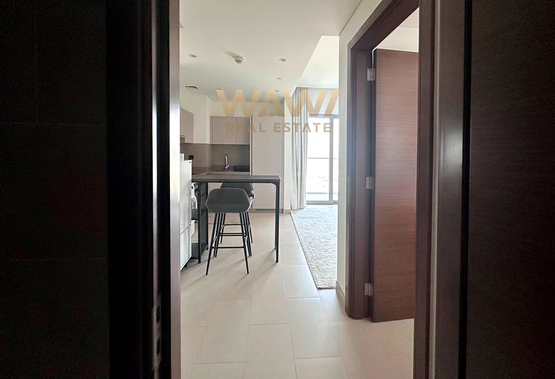 Semi Furnished | Ready to Move | Midl Floor63757668694531113