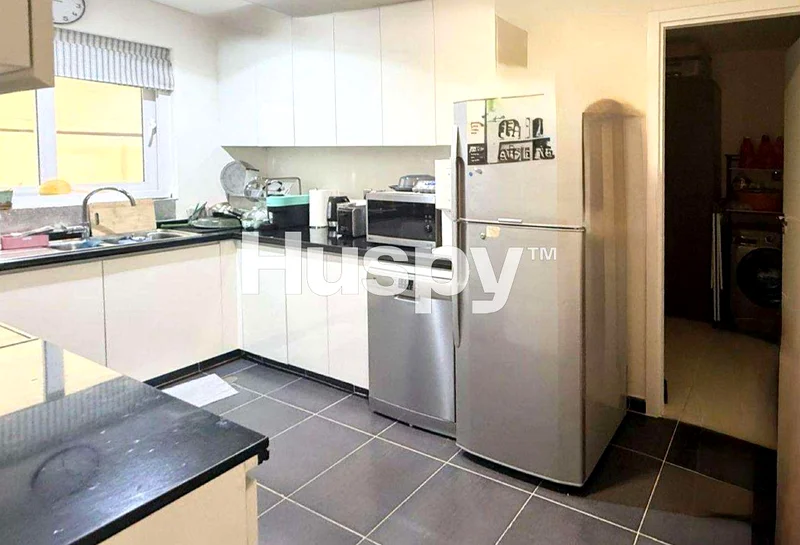 Corner Unit | Single Row | Next to Pool and Park64003482089345113