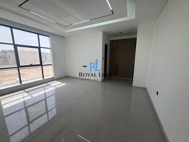 موقع متميز وتشطيب عالي الجودة، فيلا حديثة جديدة بالكامل63724981268737114