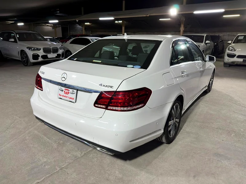 MERCEDES E-CLASS E300 2014 | FULL SERVICE HISTORY | AVANTGARDE PACKAGE | TWO KEYS63699043935490111