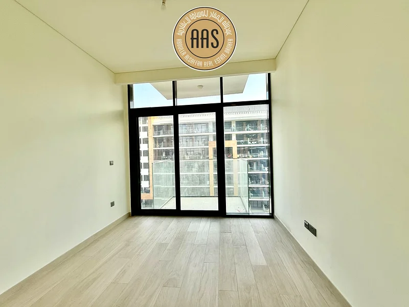 Community And Pool View Semi-Furnished Studio•Chiller Free•4 Cheques63802547040641112