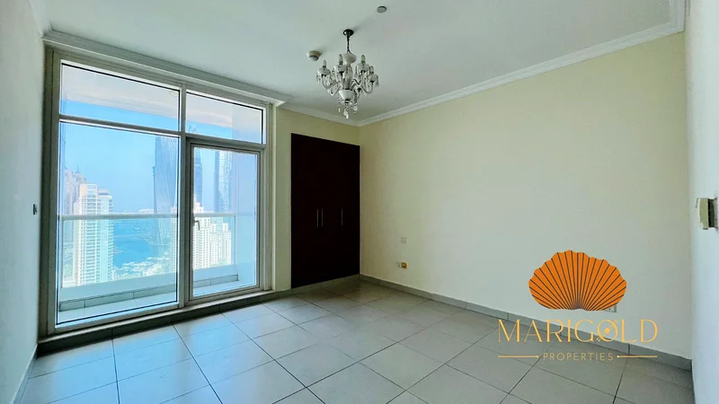 تخطيط كبير | إطلالات على المارينا | مبنى متميز63749148083457114