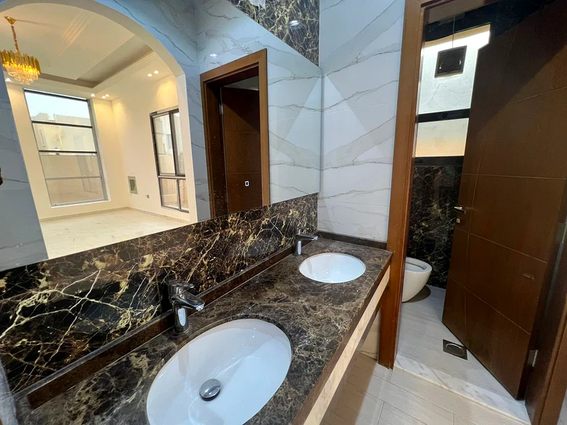 🏡 فيلا للإيجار – عجمان / الياسمين63717358331777114
