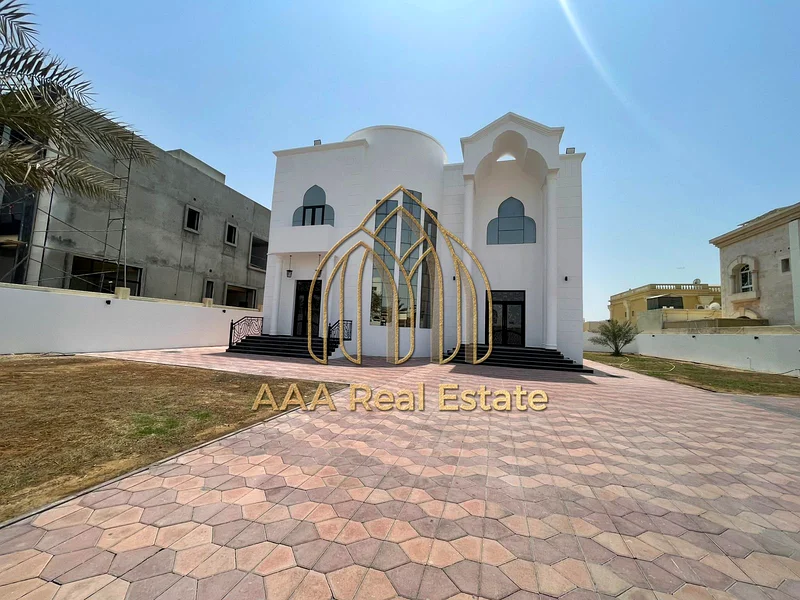 LUXURIOUS MODERN DESIGN | SPACIOUS | HIGH-QUALITY FINISHING63724415792898110