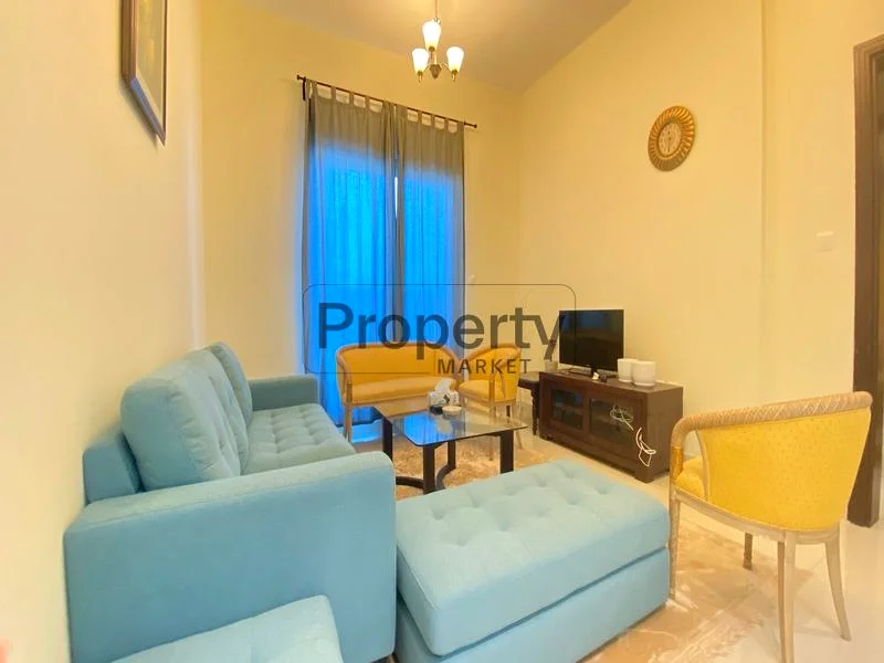 شاغرة | طابق منخفض | مؤثثة | شرفة63735110758275111