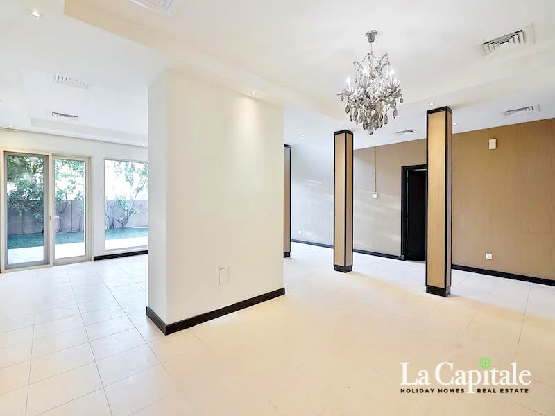 5 Bedroom | Standalone | Vacant | Beautiful Garden64051029242754113