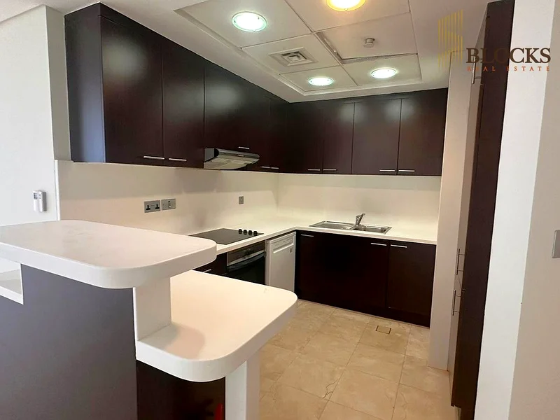 Lowest Price | Balcony | Vacant | Large Unit63925153943809112