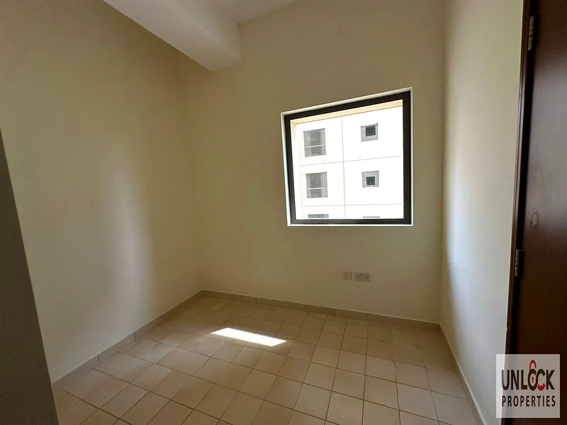 شقة واسعة مكونة من 3 غرف نوم + خادمة مع إطلالة على المارينا ومتاحة فورًا63936596368899113