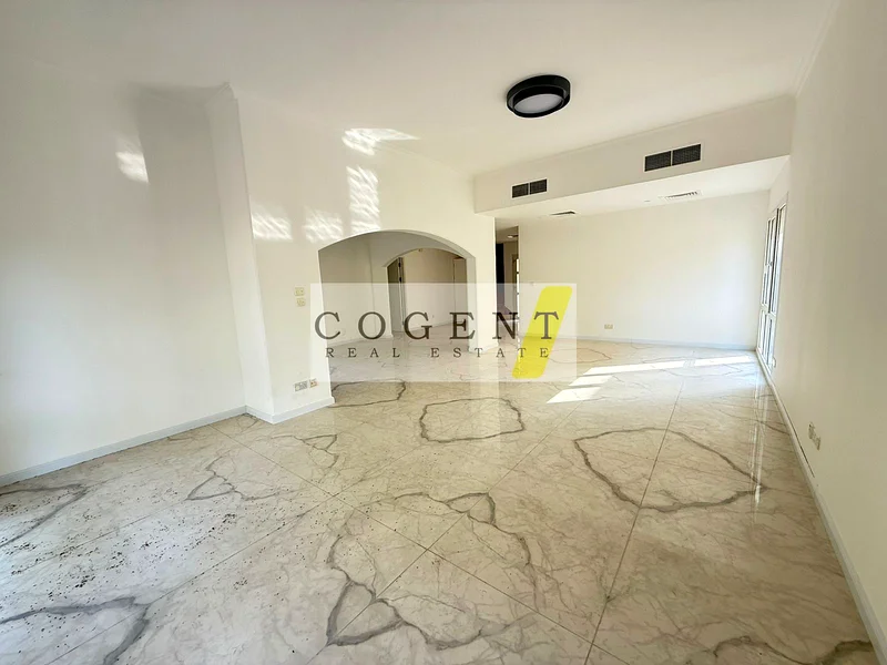 Corner Villa | Fully upgraded | Big Plot63726113811586111