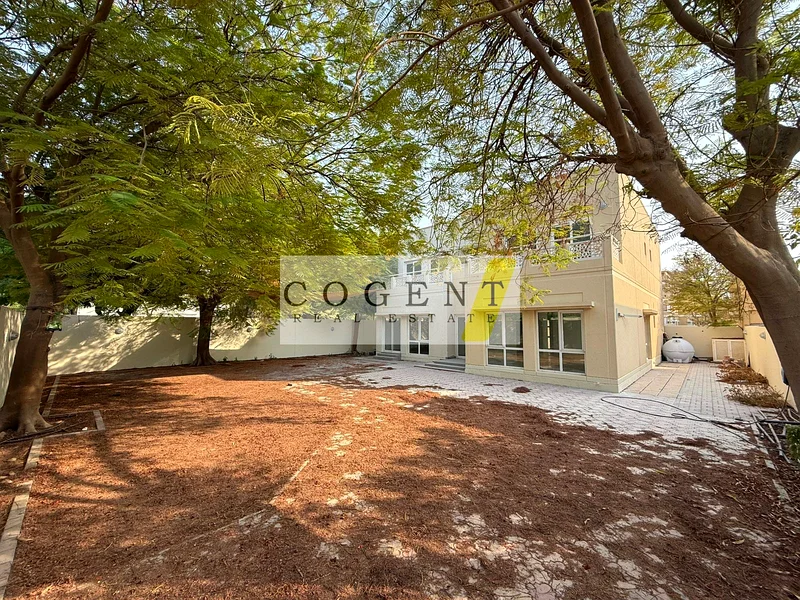 Corner Villa | Fully upgraded | Big Plot63726113811586110
