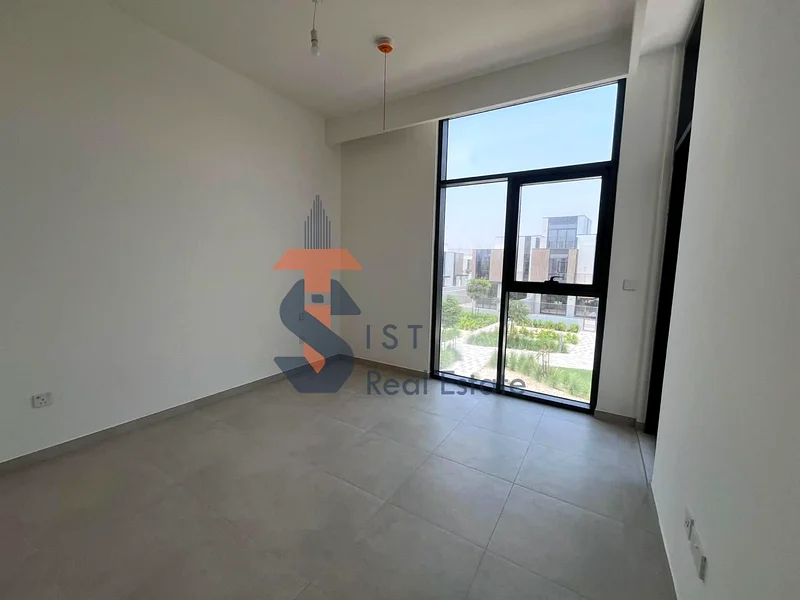 Park View | G+2 | Vacant Now63732763578113113