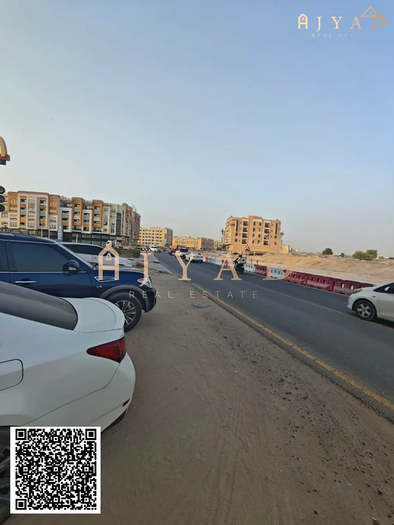 محل تجاري ممتاز للإيجار في المويحة 3 – عجمان63816673209601113