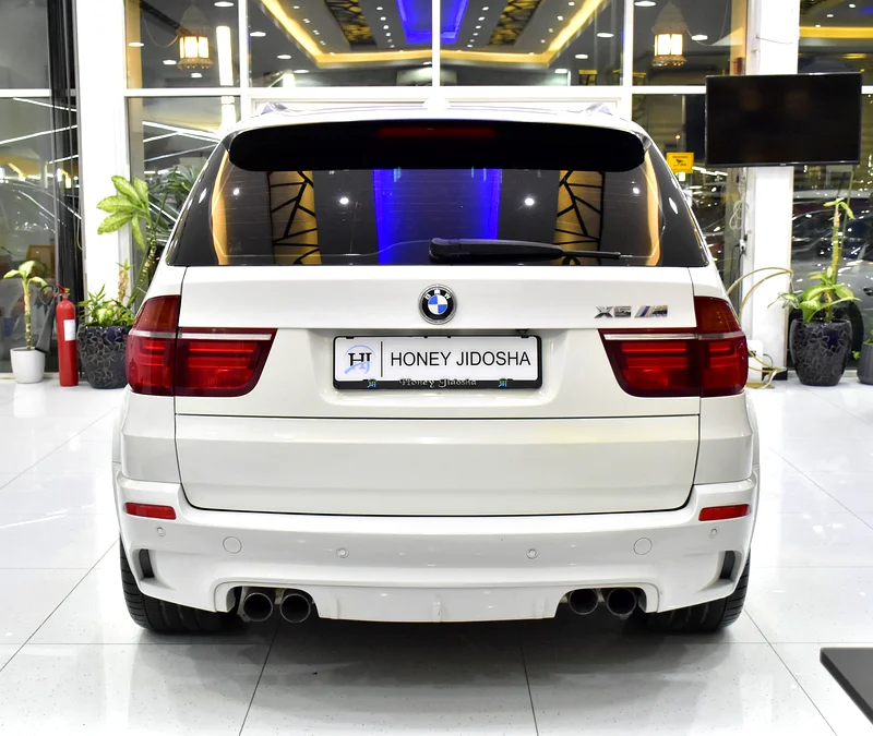 EXCELLENT DEAL for our BMW X5 M ( 2010 Model ) in White Color GCC Specs63699053081217114