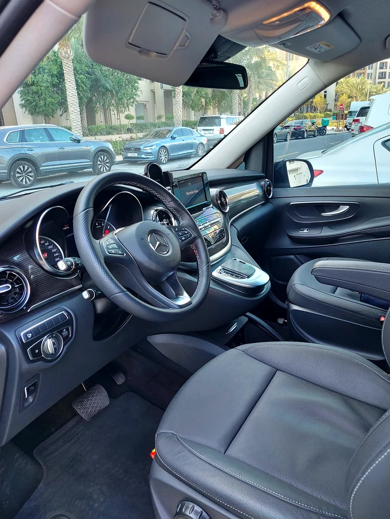 Mercedes-Benz V-Class V 250 | GCC Specs63699042999809113