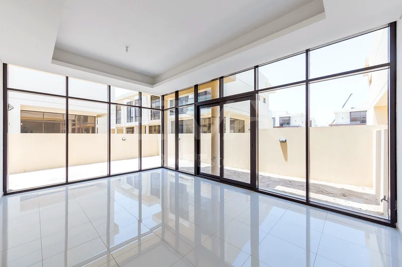 Unit Type THM | 3 BR + Maids | Vacant soon63972361487105110