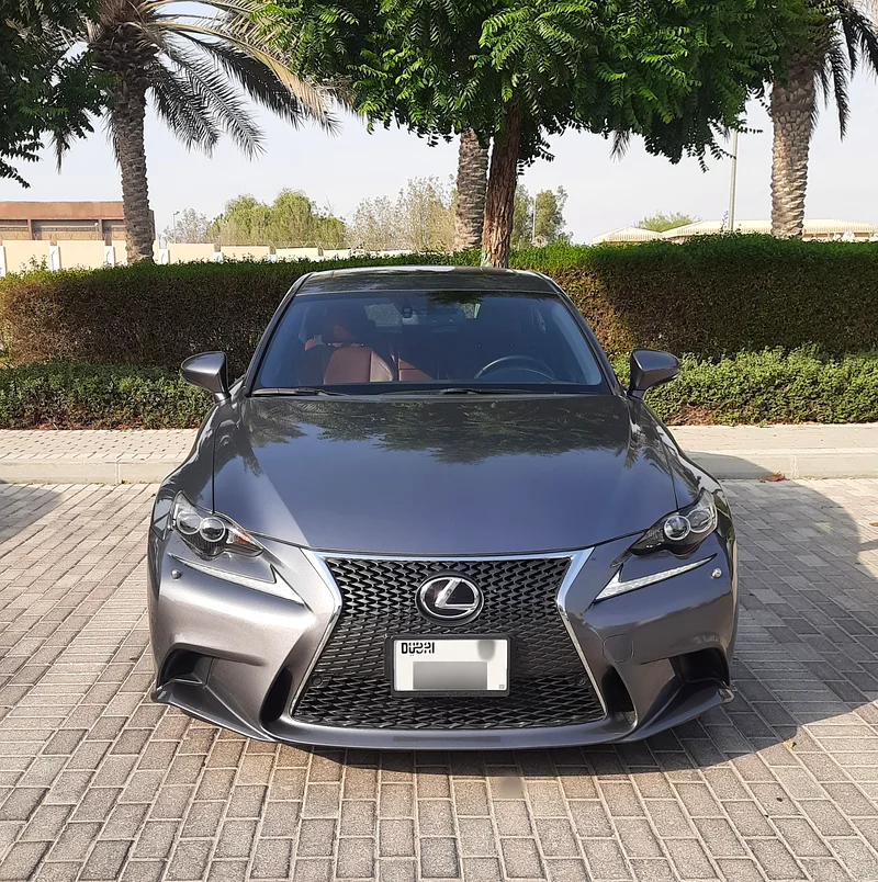 LEXUS IS350 F Sport 2014 GCC | Very Low Mileage63699025468417111