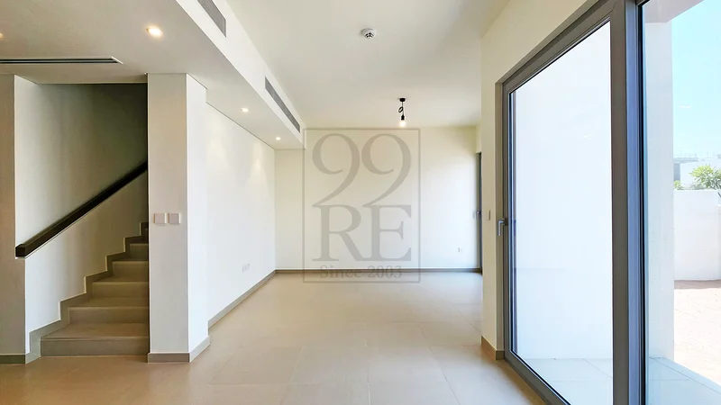 Exclusive | Unfurnished | Spacious | Single Row63732669168642113