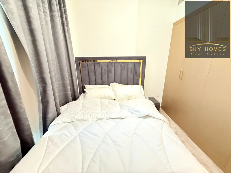 شقة فاخرة بغرفة نوم واحدة بمساحة كبيرة، مفروشة بالكامل، للإيجار بـ 85 ألف63740490287106110