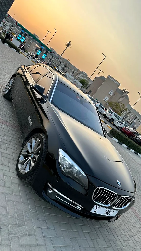 Bmw 730Li exclusive.2015. 135000km. GCC63699047564290112