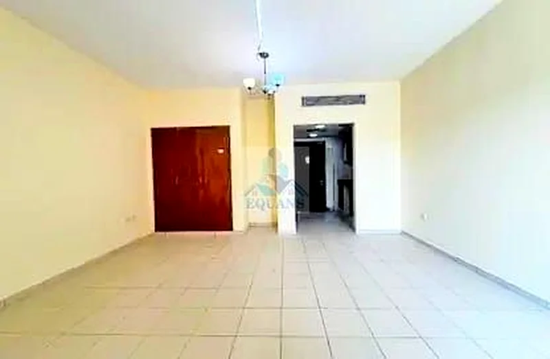 Very Good Studio | With Balcony63996850718595113