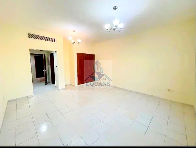 Very Good Studio | With Balcony63996850718595111