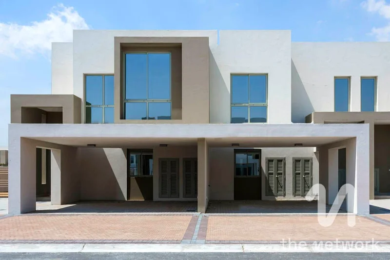 Vacant | Close to Pool | Spacious Layout63727121407873110