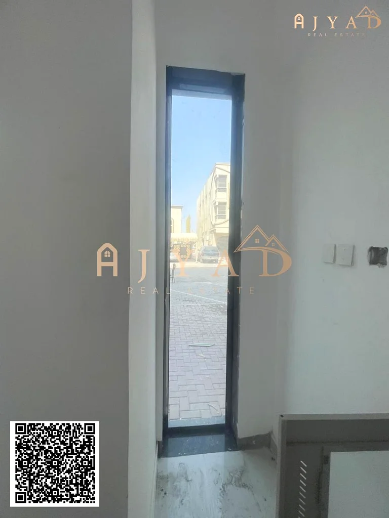 محل للإيجار في المويحات 3 | حوالي 323 قدم مربع | درهم إماراتي 25,000 | متاح بالتقسيط63816673218946113