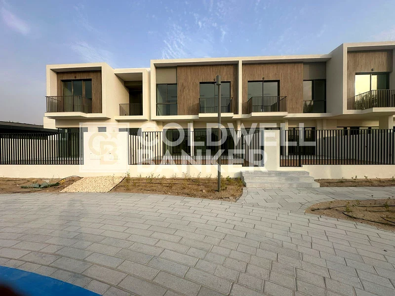 مطبخ الزاوية | وحدة فاستو | قريب من المرافق63946395088643112