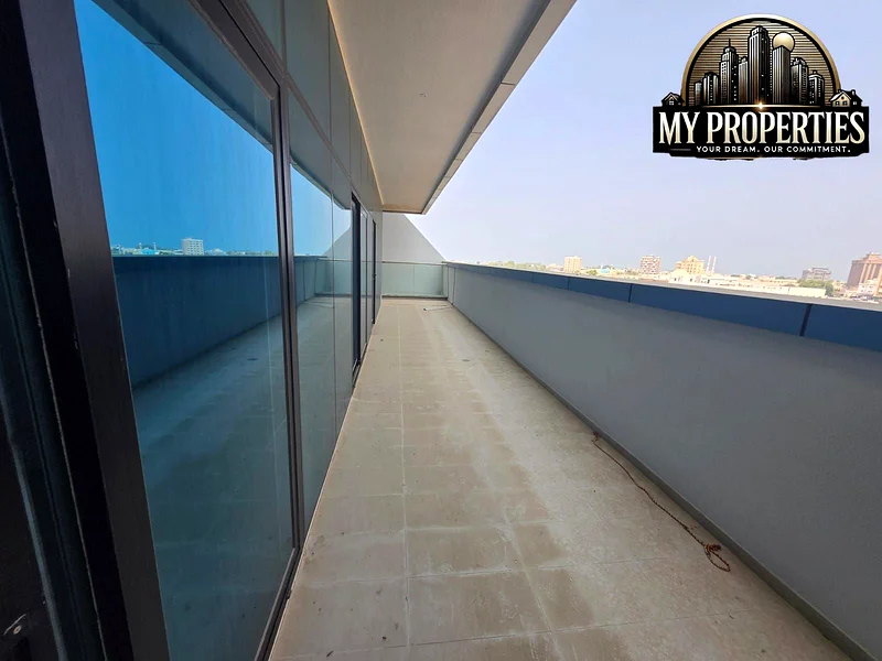 FIRST TENANT IN A LUXURIOUS BUILDING OVERLOOKING THE SEA, FEATURING A GYM, PARKING, 24/7 SECURITY SYSTEM, AND A CHILDREN’S PLAY AREA."63813537971841110