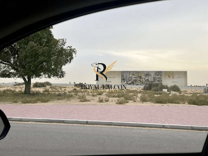 NEAR TO AMENITIES | MOTIVATED SELLER | SINGLE ROW63946966812801110
