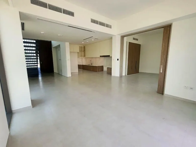 تصميم فاخر | جديد بالكامل | حدائق مزروعة63732298317570110