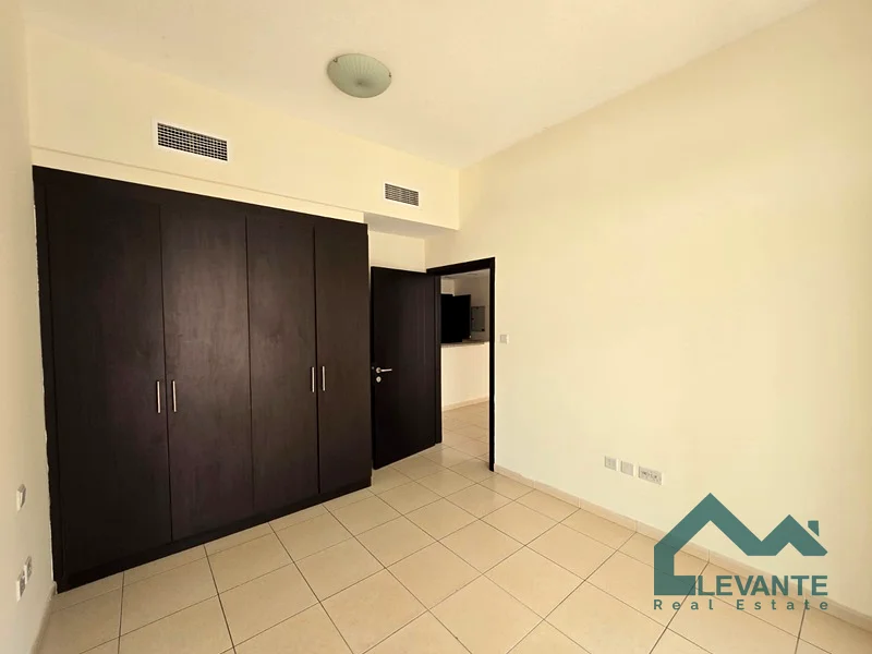SPACIOUS LAYOUT | PRIME LOCATION  | FOR RENT63808434143618114