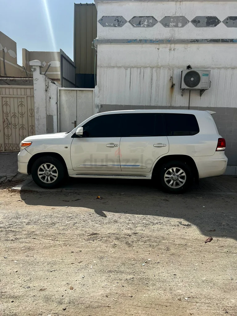 تويوتا لاندكروزر 2010 GXR63699052444033110