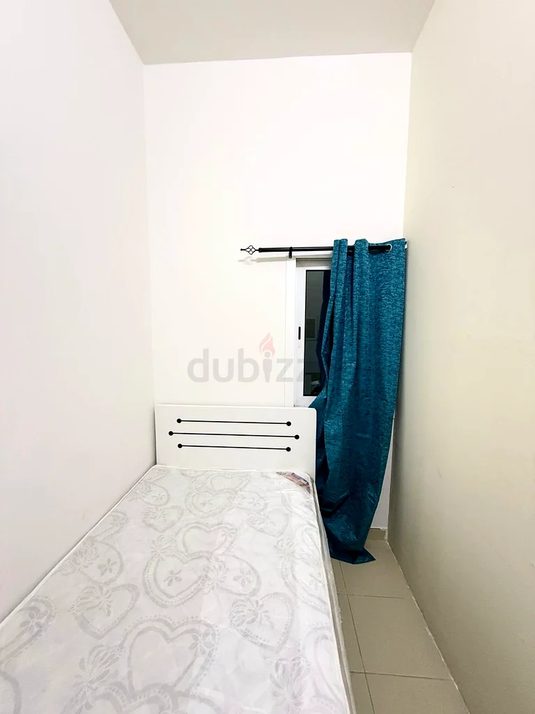 غرفة فاخرة للإيجار63795946836610110