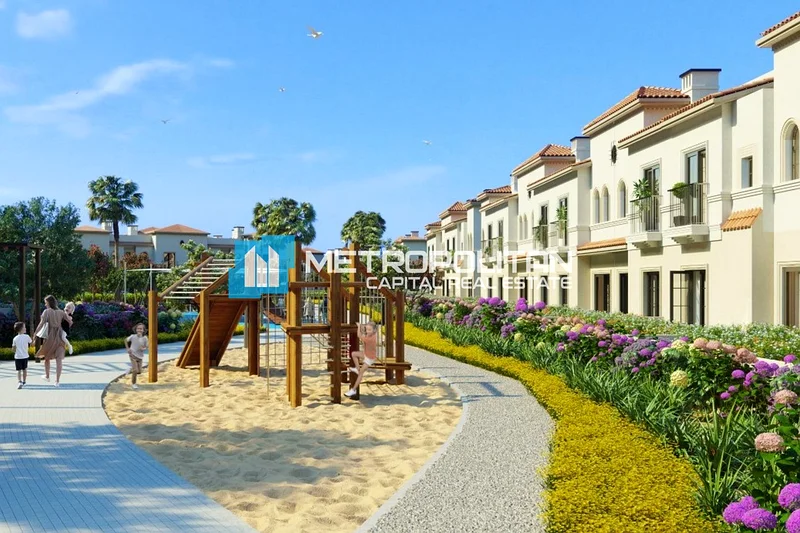 Stunning 3BR w/ Maids| Single Row| Prime location63840872607105110