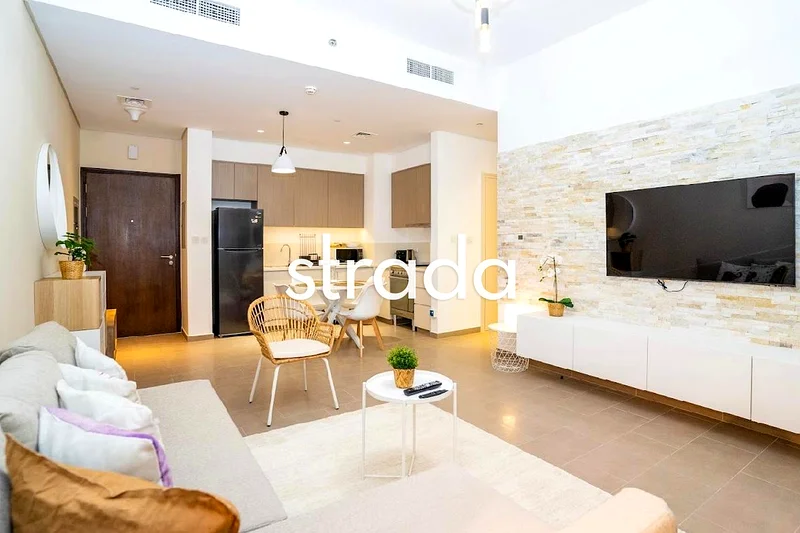 Bright | Tastefully Furnished | 5th October63754324321026112