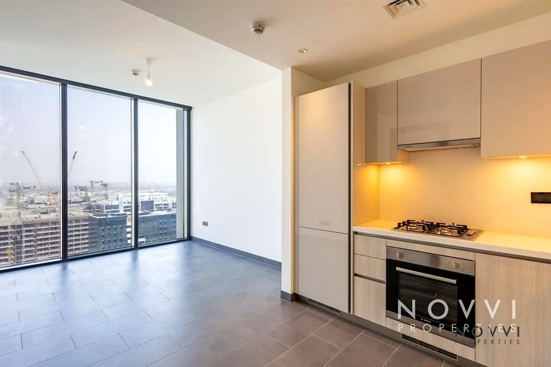 Multiple Options | Pool View | Mid Floor63759748404225111