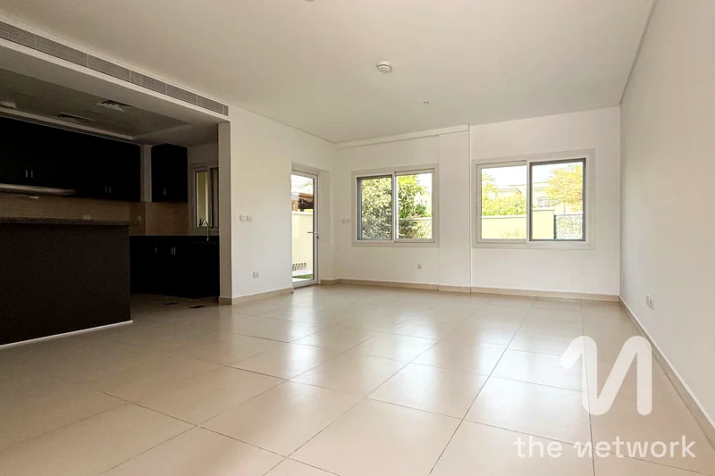 Ready To Move | Single Row | Close To Pool63725560246659114