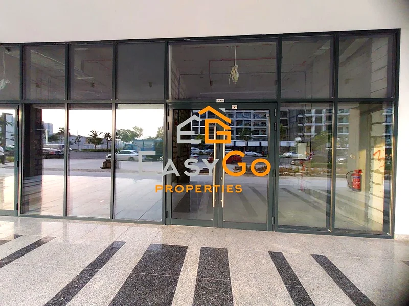 Prime Retail Opportunity | Strategic Business Location | Vacant64065595906306111