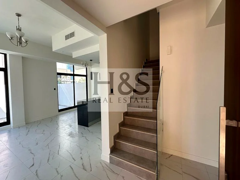 Top Location | Best Deal | Modern Design63991820720513113