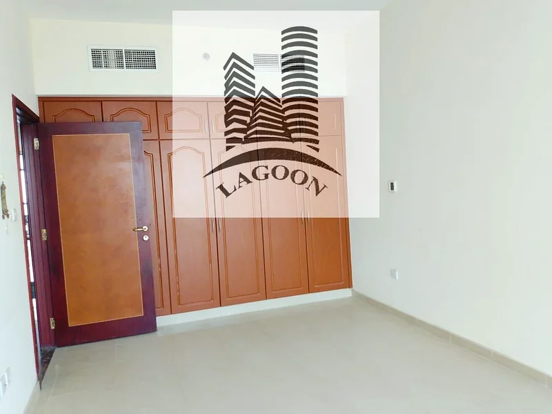 دوبلكس أنيق مكون من 3 غرف نوم للبيع | برج ريزيدنسس كورنيش عجمان | إطلالة على البحر | ملكية حرة63870977627649114
