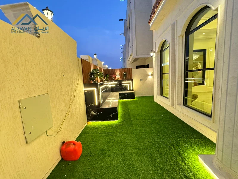 ركن كلاسيكي، مساحة كبيرة، ملكية تامة لجميع الجنسيات63909223523714113