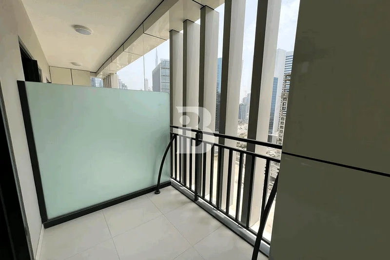 Spacious Layout | High Floor | Unfurnished63793289147906113