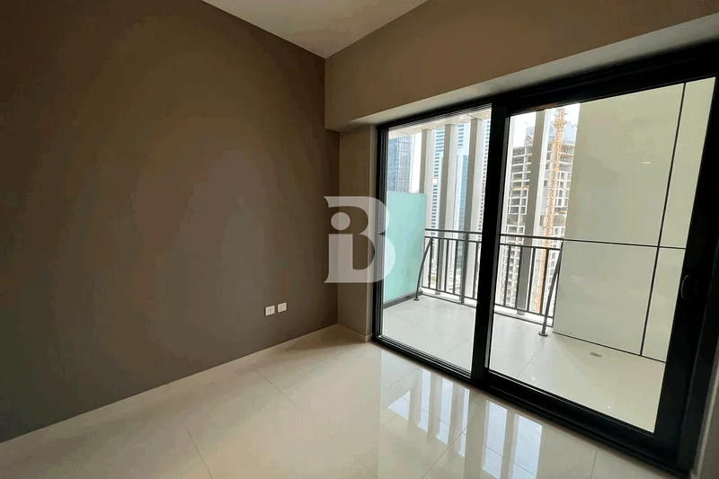 Spacious Layout | High Floor | Unfurnished63793289147906112