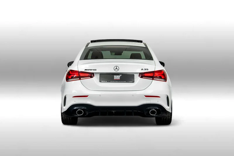 0% Downpayment | AED 2,443 P/M | Gargash Warranty and Service Package | Low Mileage63700466120450112