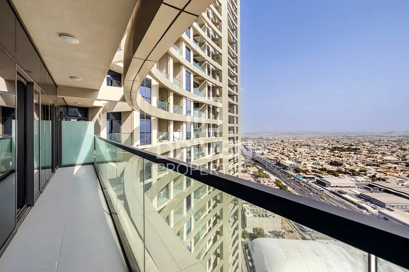 Amazing Apt and Ready to move in | Prime Location63795532532738110